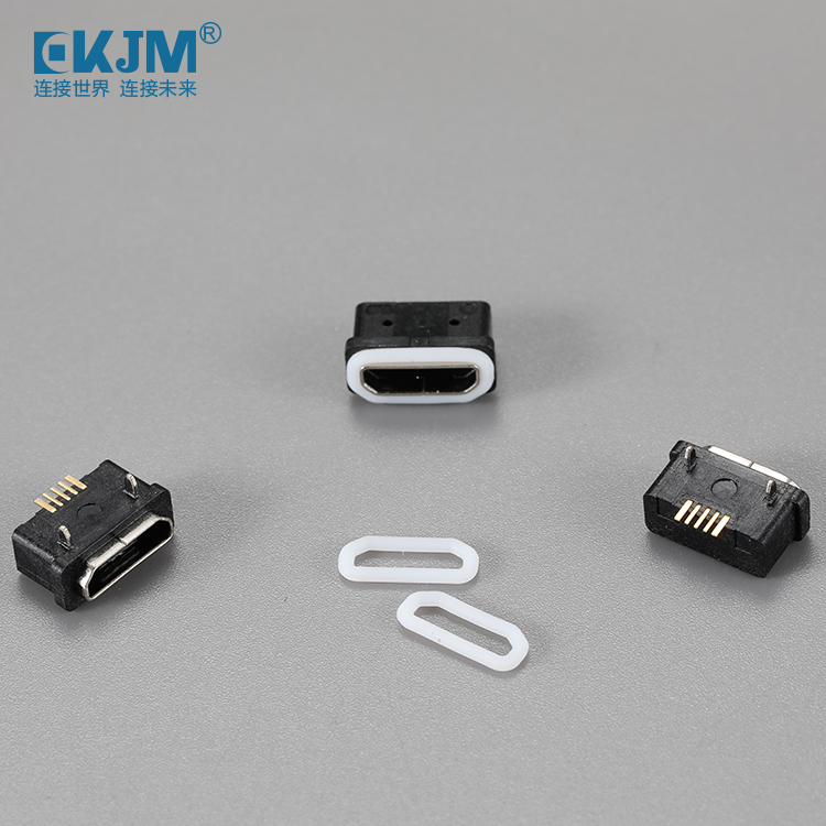 MICRO USB 防水6级板上短头